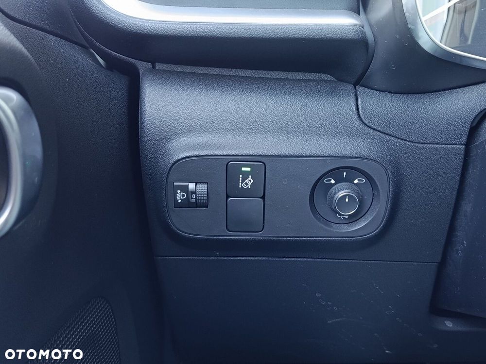 Citroën C3 1.2 PureTech Shine - 31