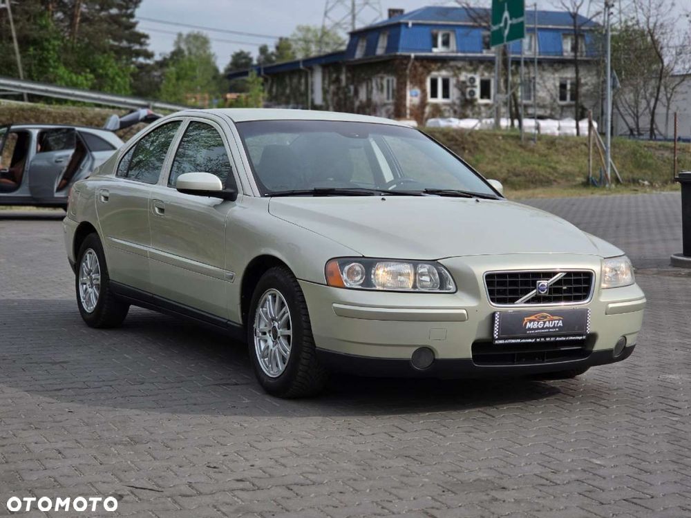 Volvo S60 - 4