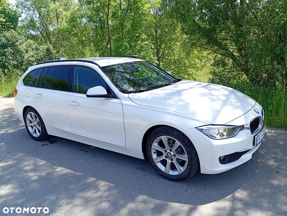 BMW Seria 3 318d Luxury Line - 11