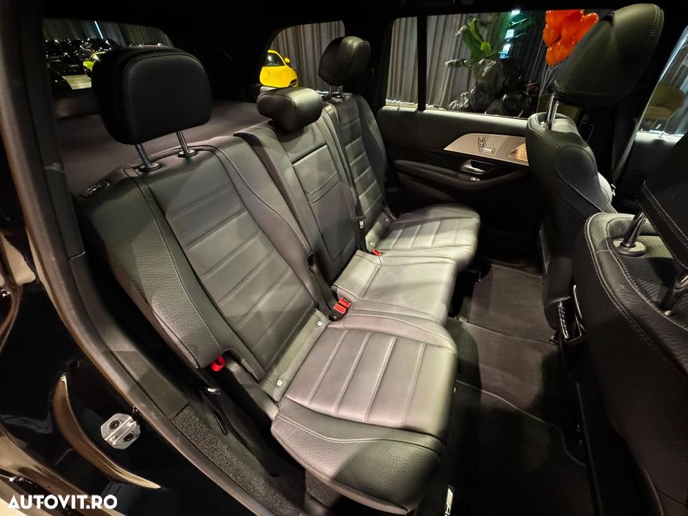 Mercedes-Benz GLS - 28