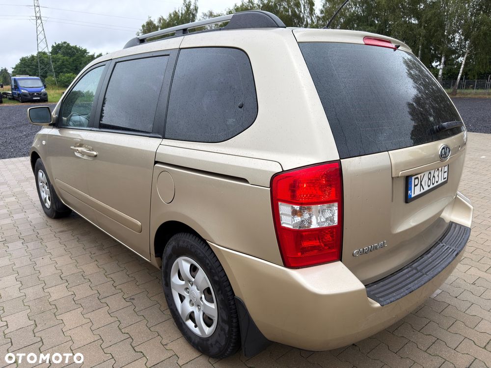 Kia Carnival 2.9 CRDi Voyage - 7