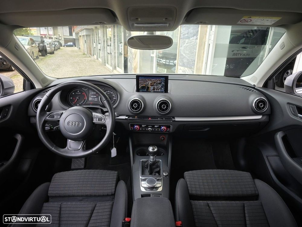 Audi A3 1.6 TDI Sport - 5