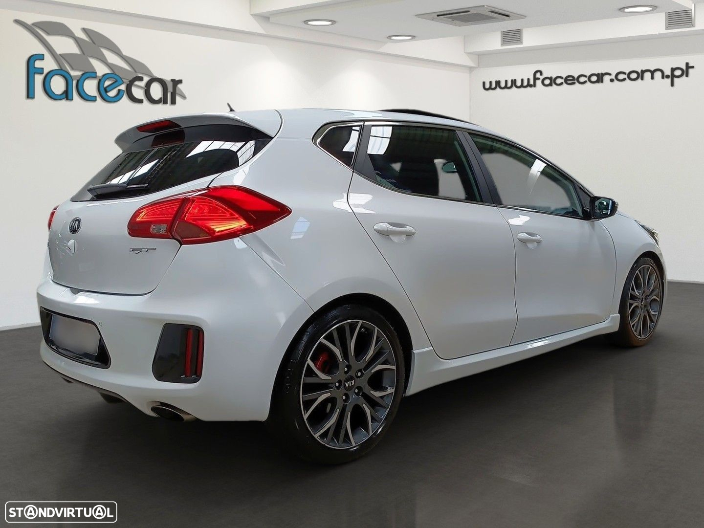 Kia Ceed 1.6 T-GDI GT TOP - 3