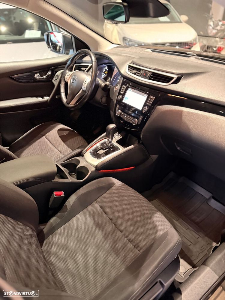 Nissan Qashqai 1.2 DIG-T 360 Xtronic - 27
