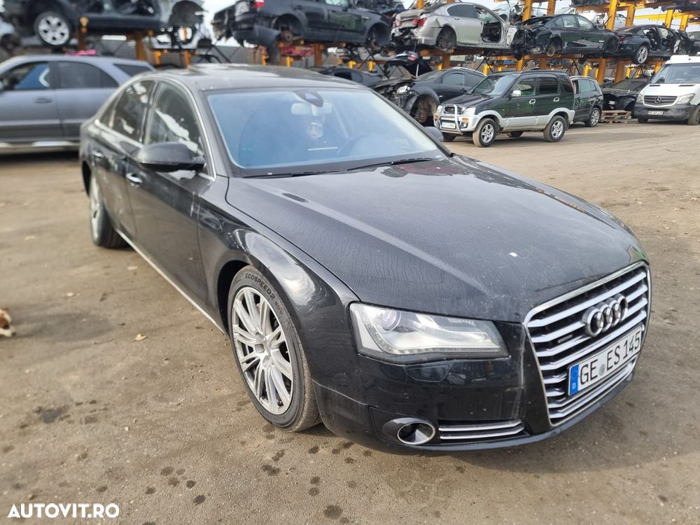 Ornament geam dreapta spate 4H0867604 Audi A8 D4/4H [2010 - 2014] 4.2 - 3