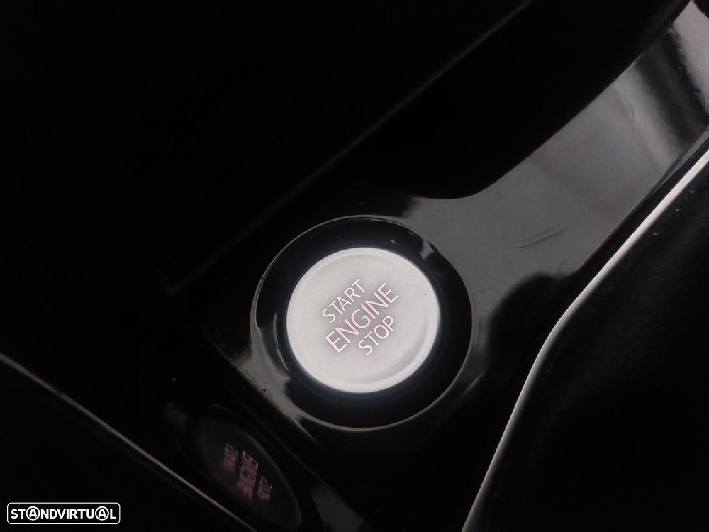 VW T-Cross 1.0 TSI Urban DSG - 40