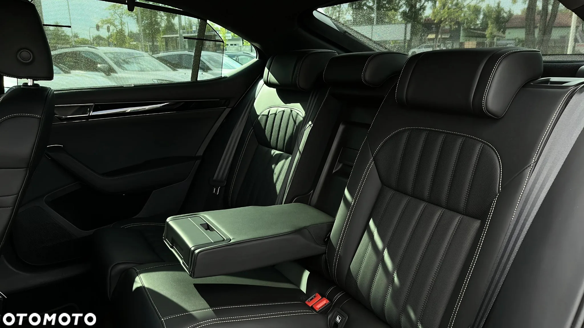 Skoda Superb 1.4 TSI Plug-In Hybrid L&K DSG - 24