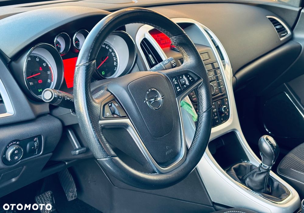 Opel Astra - 8