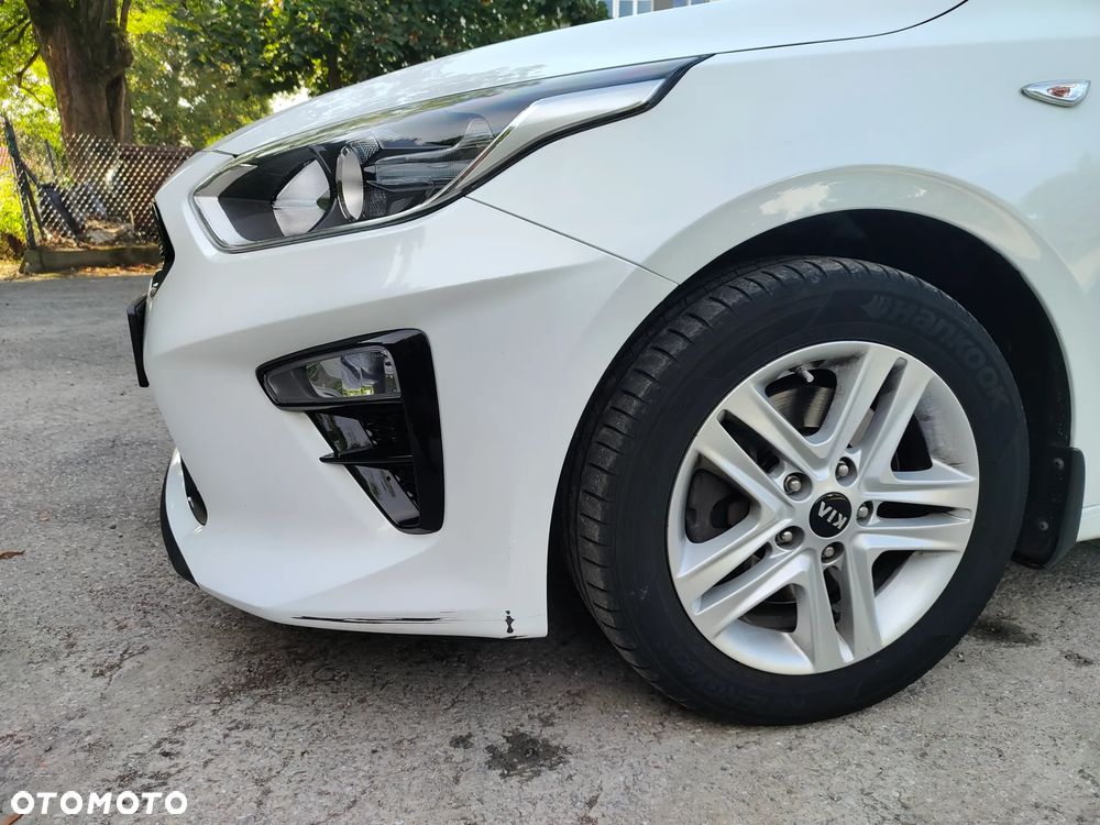 Kia Ceed 1.4 T-GDI M DCT - 12