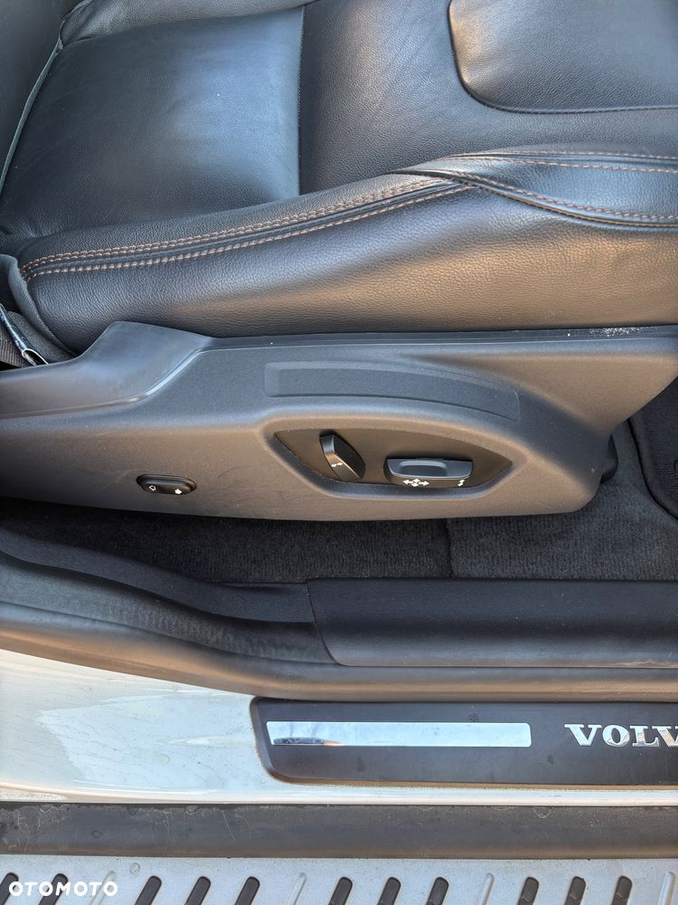 Volvo XC 60 D4 Drive-E Summum - 10