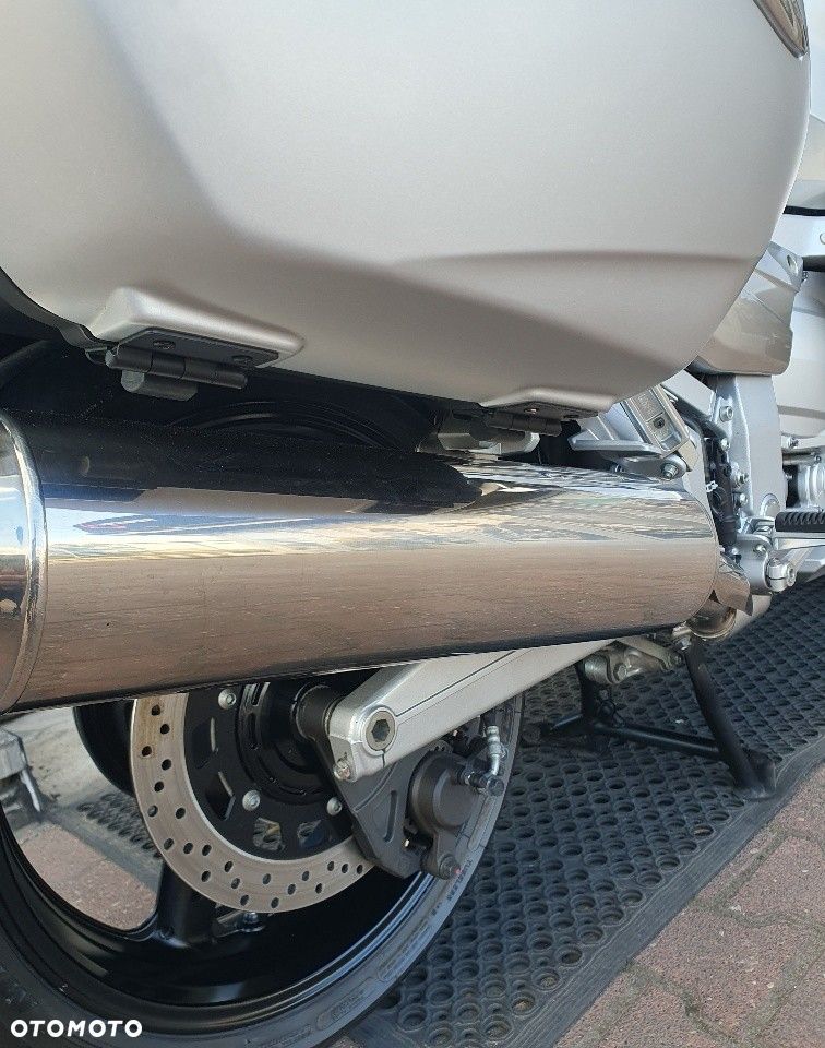 Yamaha FJR - 34