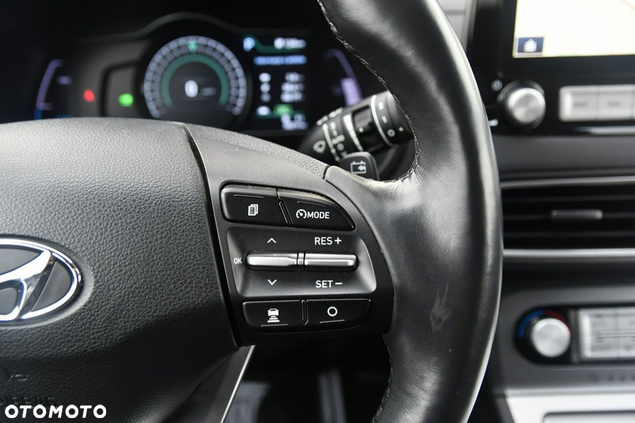 Hyundai Kona - 37