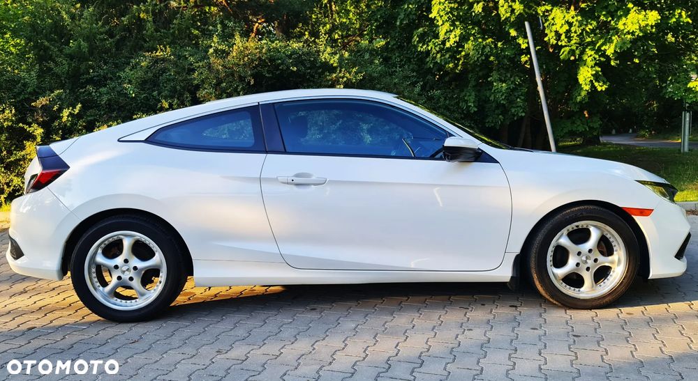 Honda Civic 2020 photo 5