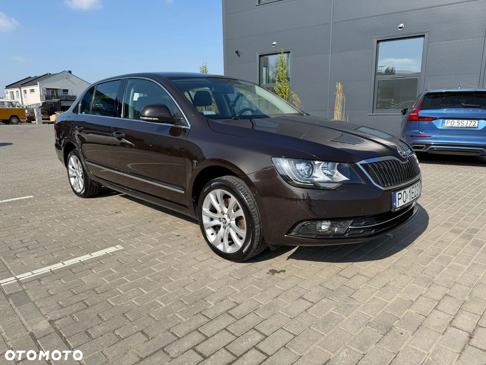 Skoda Superb 1.8 TSI Elegance DSG - 3