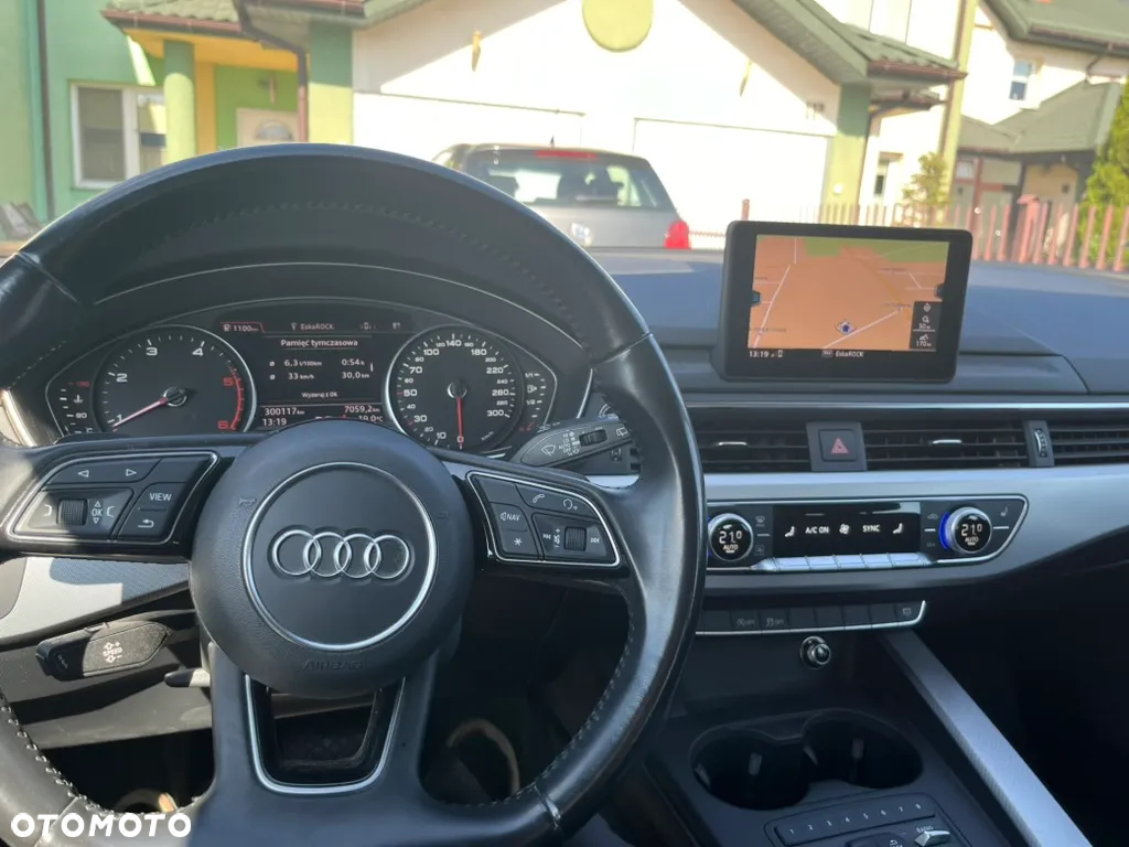 Audi A4 - 8