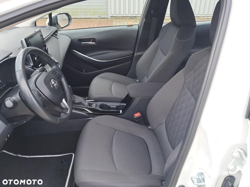 Toyota Corolla 1.8 Hybrid Comfort - 8