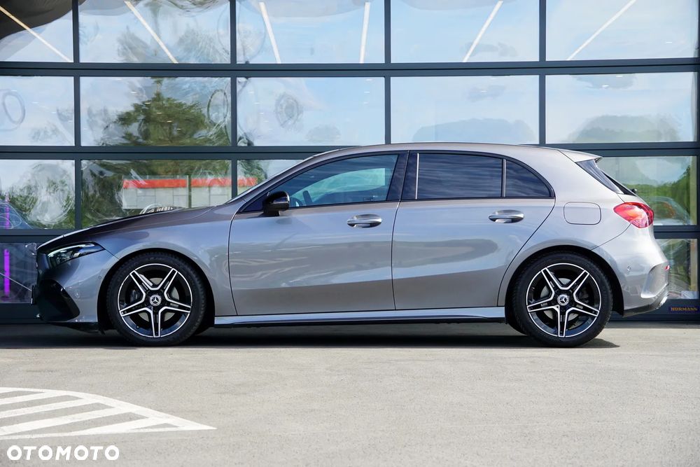 Mercedes-Benz Klasa A 200 AMG Line 7G-DCT - 4