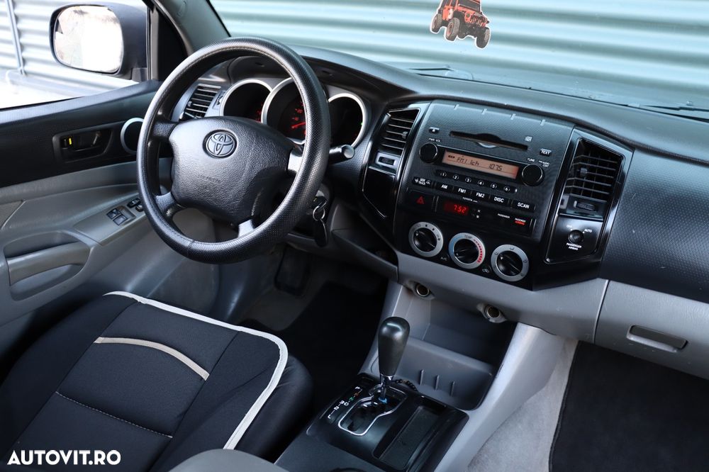 Toyota Tacoma - 9
