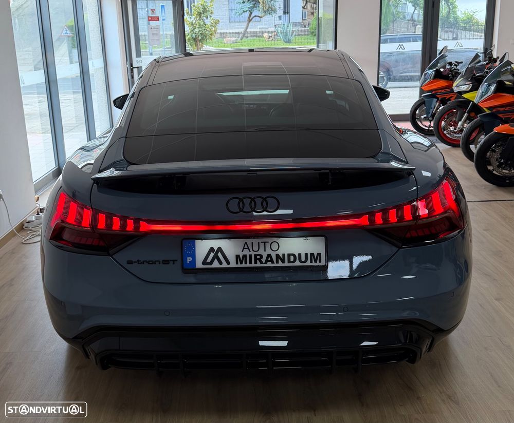 Audi e-tron GT quattro - 10