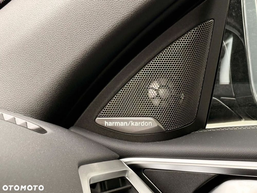 BMW Seria 4 M440i xDrive - 23