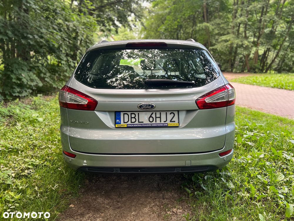 Ford Mondeo 2.0 TDCi Titanium - 8