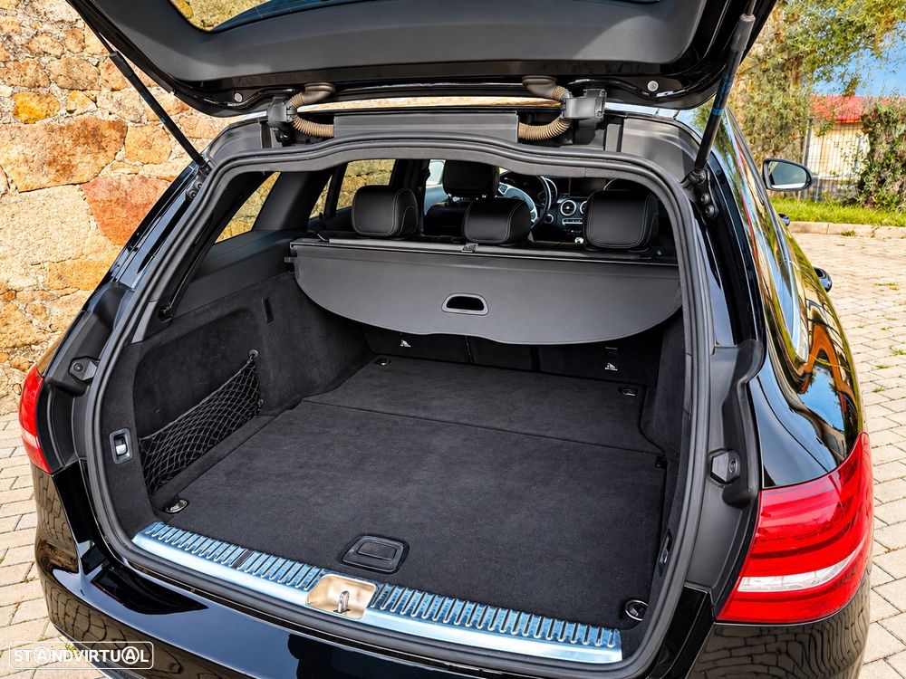 Mercedes-Benz C 220 d AMG Line - 29