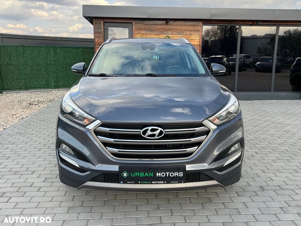 Hyundai Tucson blue 1.7 CRDi 2WD Style - 11