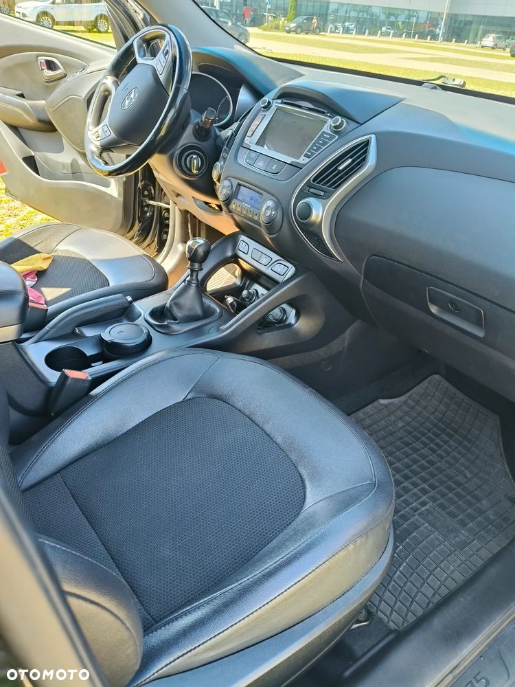 Hyundai ix35 1.7 CRDi Premium 2WD - 13