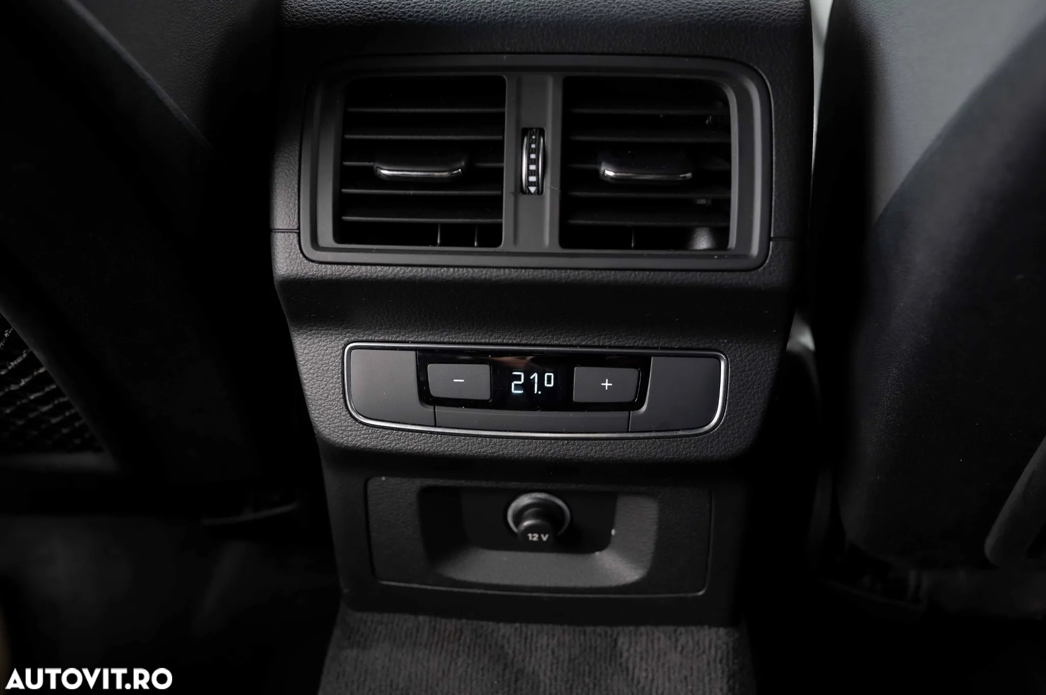 Audi Q5 50 TFSIe quattro S tronic S line - 27