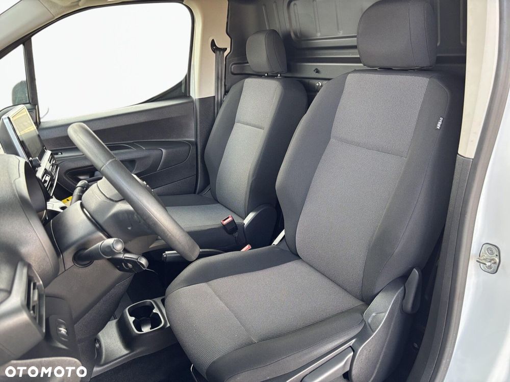 Toyota ProAce - 13