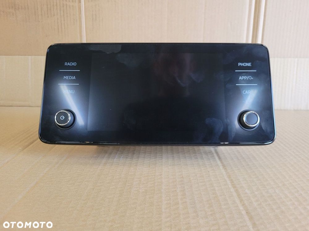 CZYTNIK NAVI SKODA SCALA RADIO WYSWIETLACZ KAMIQ 654035871B - 1