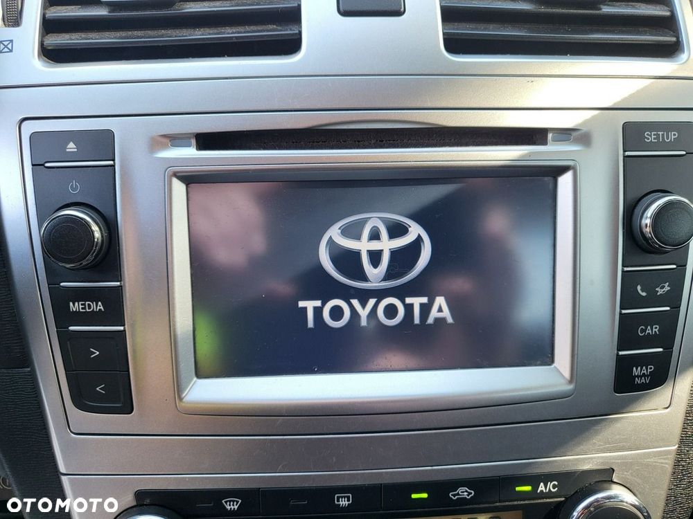Toyota Avensis - 27