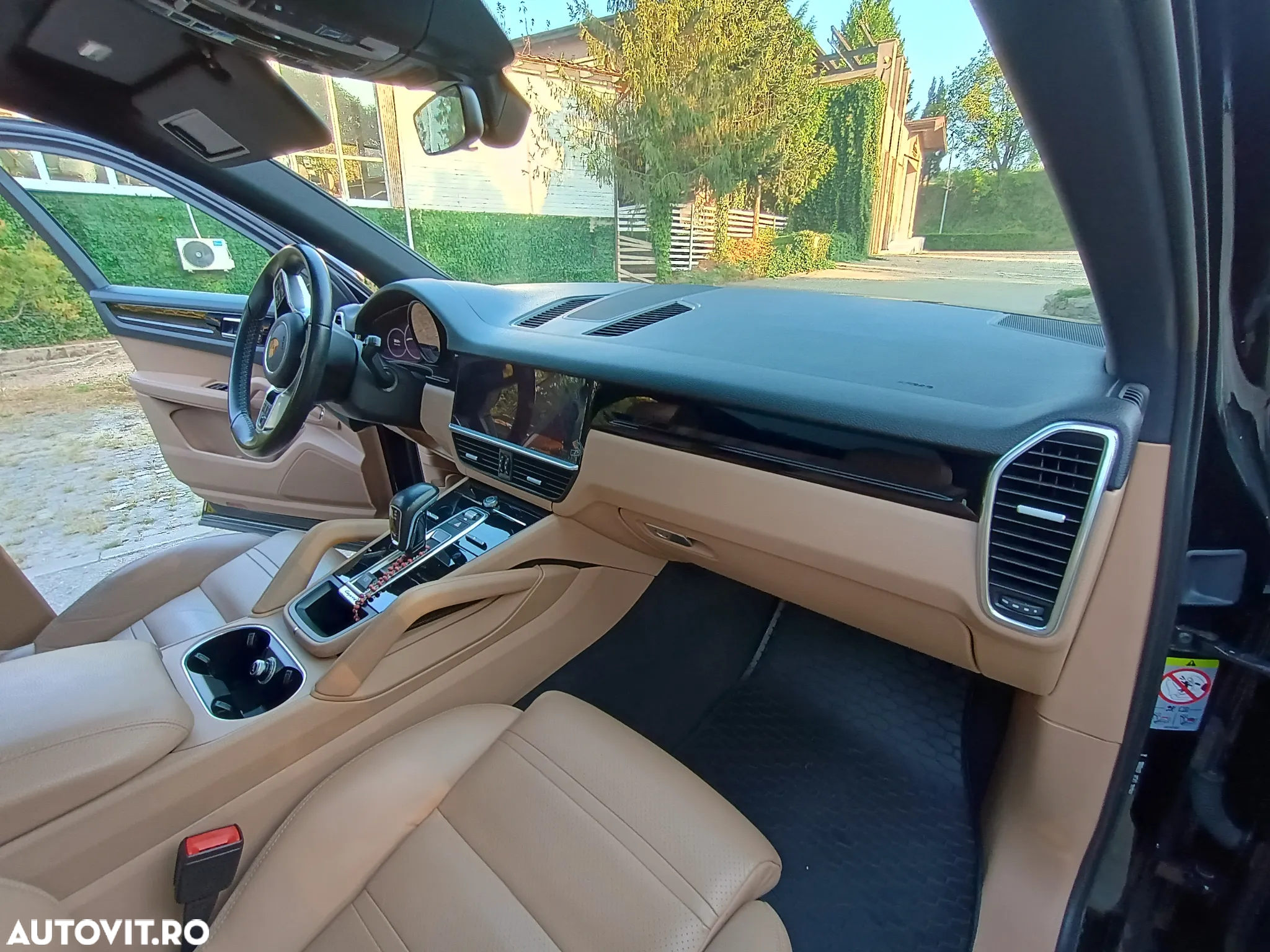Porsche Cayenne Tiptronic S - 16