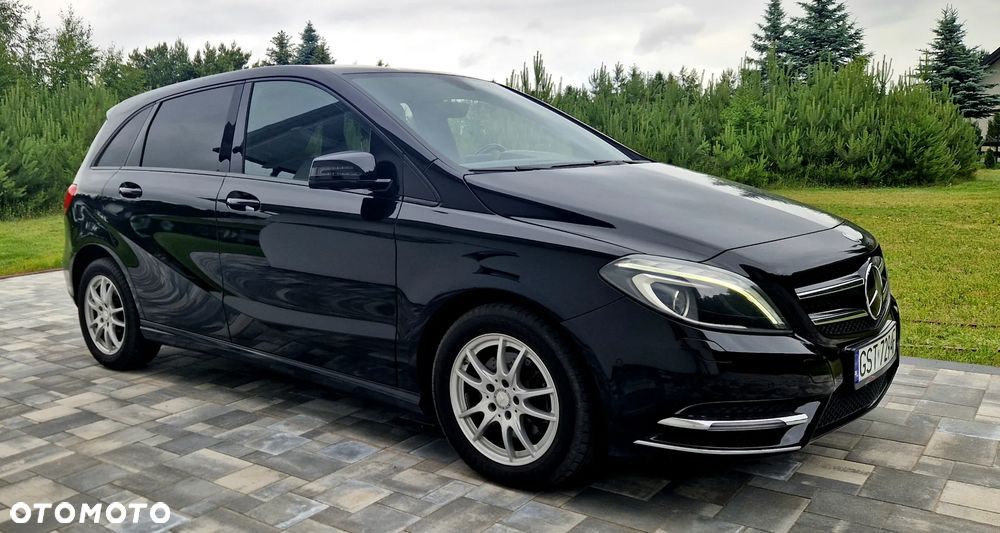 Mercedes-Benz Klasa B 180 BlueEFFICIENCY Edition Style - 12