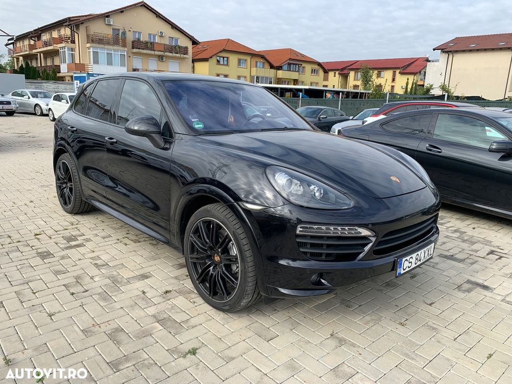 Porsche Cayenne S Diesel Platinum Edition - 9