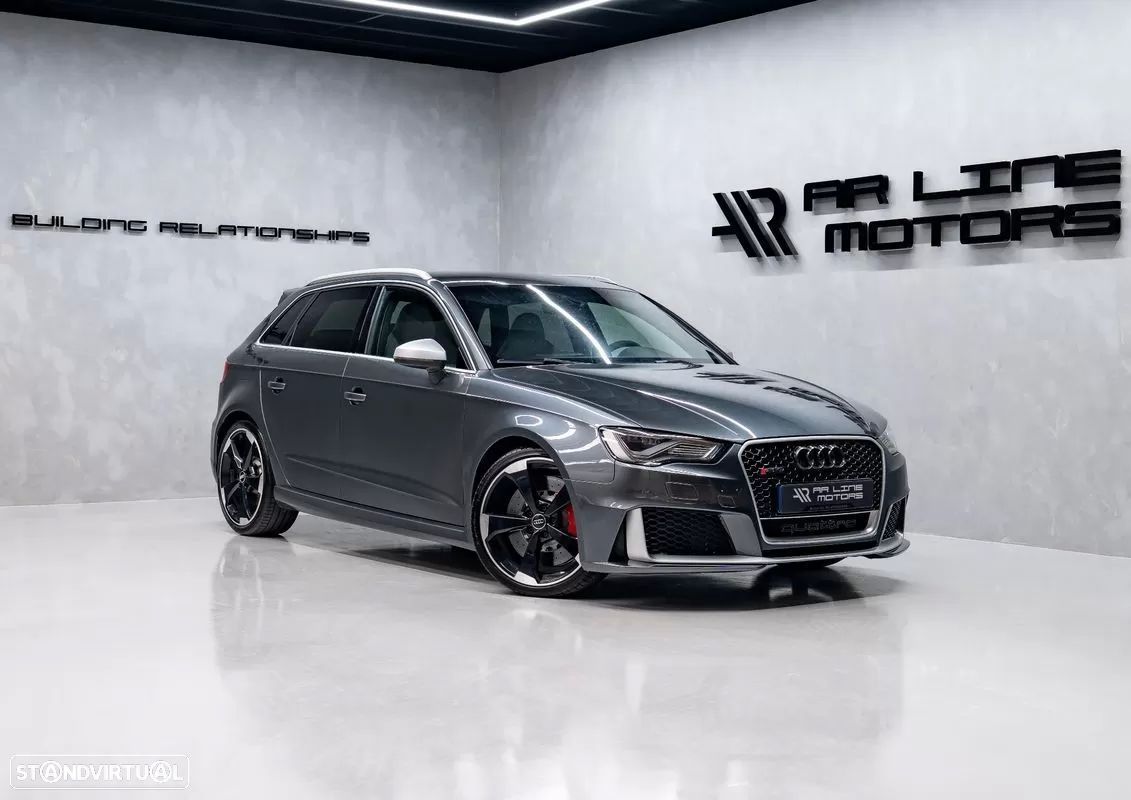 Audi RS3 Sportback 2.5 TFSI quattro S tronic - 1