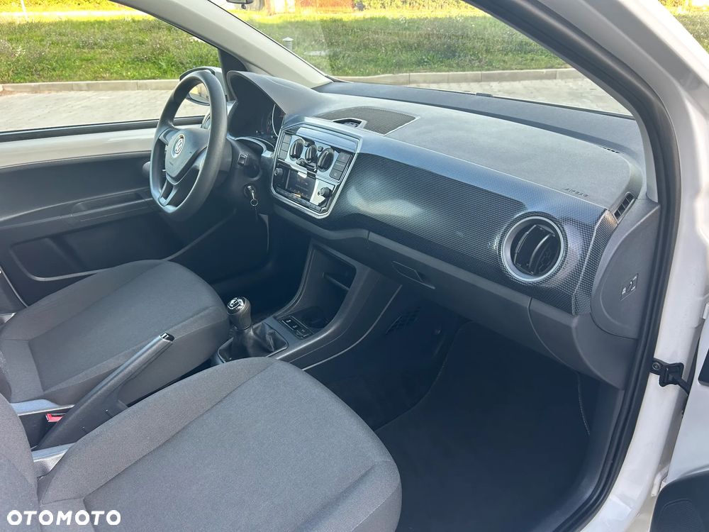 Volkswagen up! black style - 24