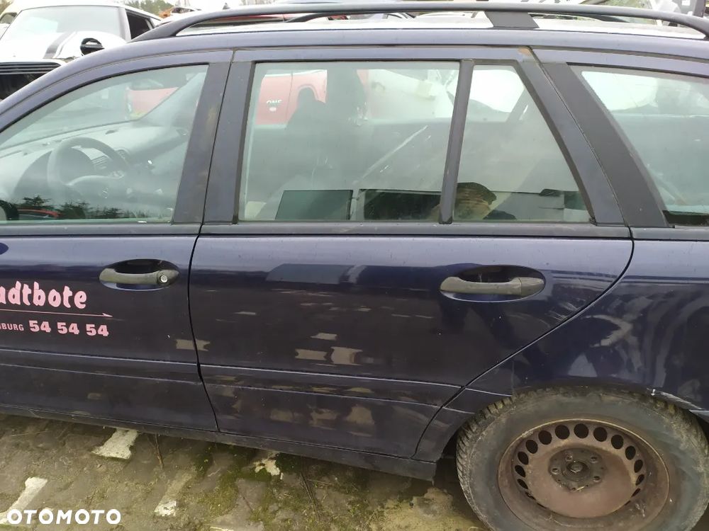 Drzwi tył prawe lewe Mercedes klasa C W203 kod lakieru 359 - 4