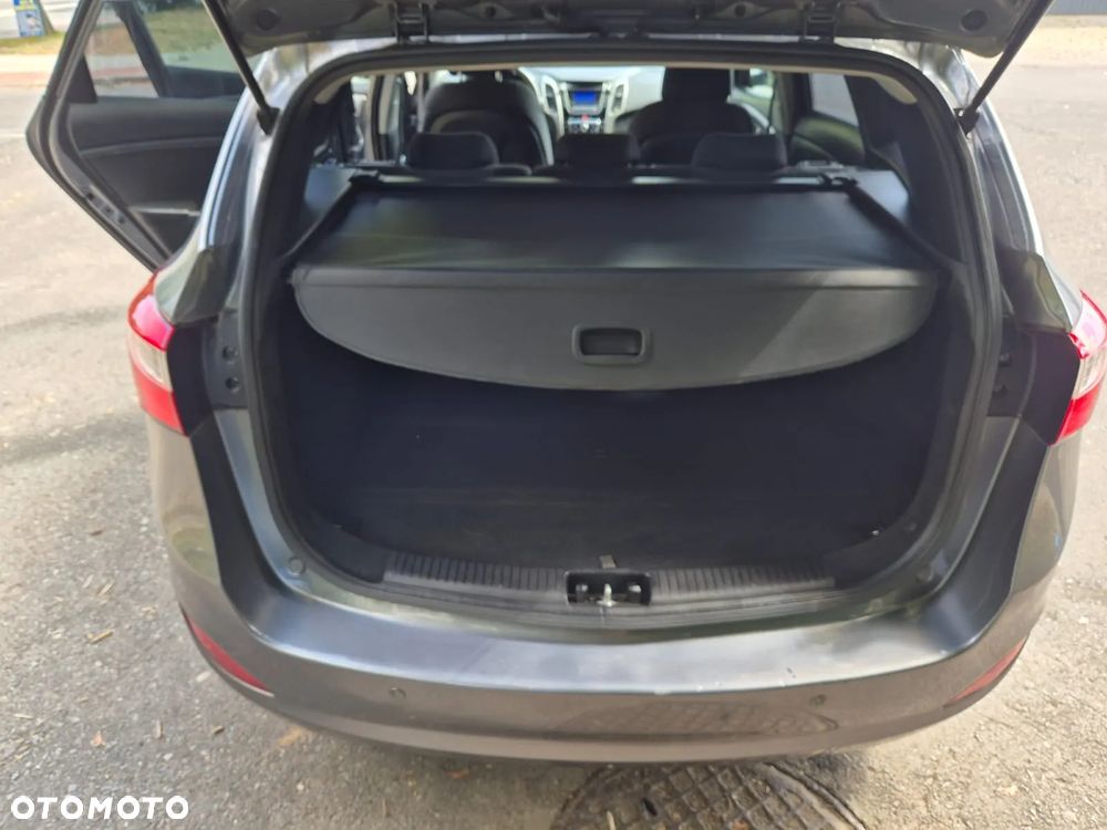 Hyundai i30 1.4 Classic - 11