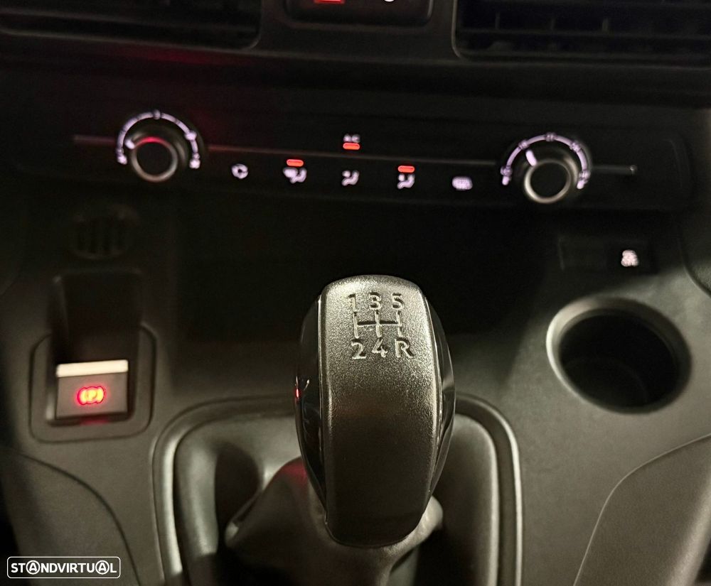 Peugeot Partner 1.6 BlueHDi Outdoor - 15