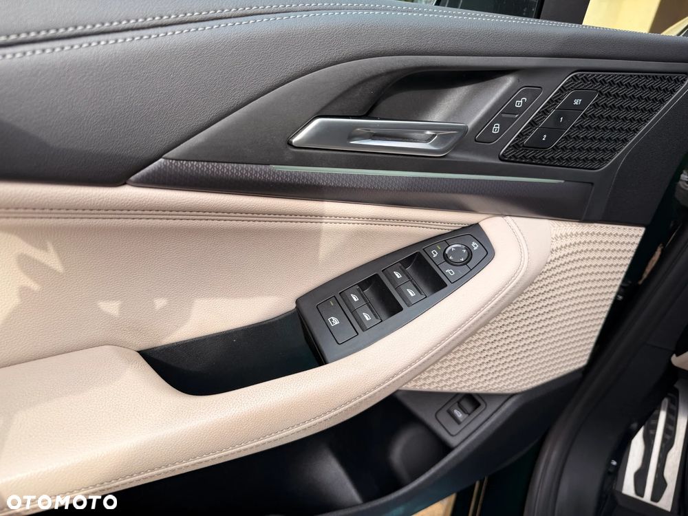 BMW Seria 2 218d - 7