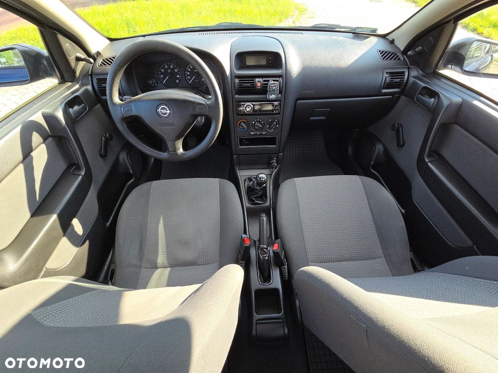 Opel Astra 1.4 - 7
