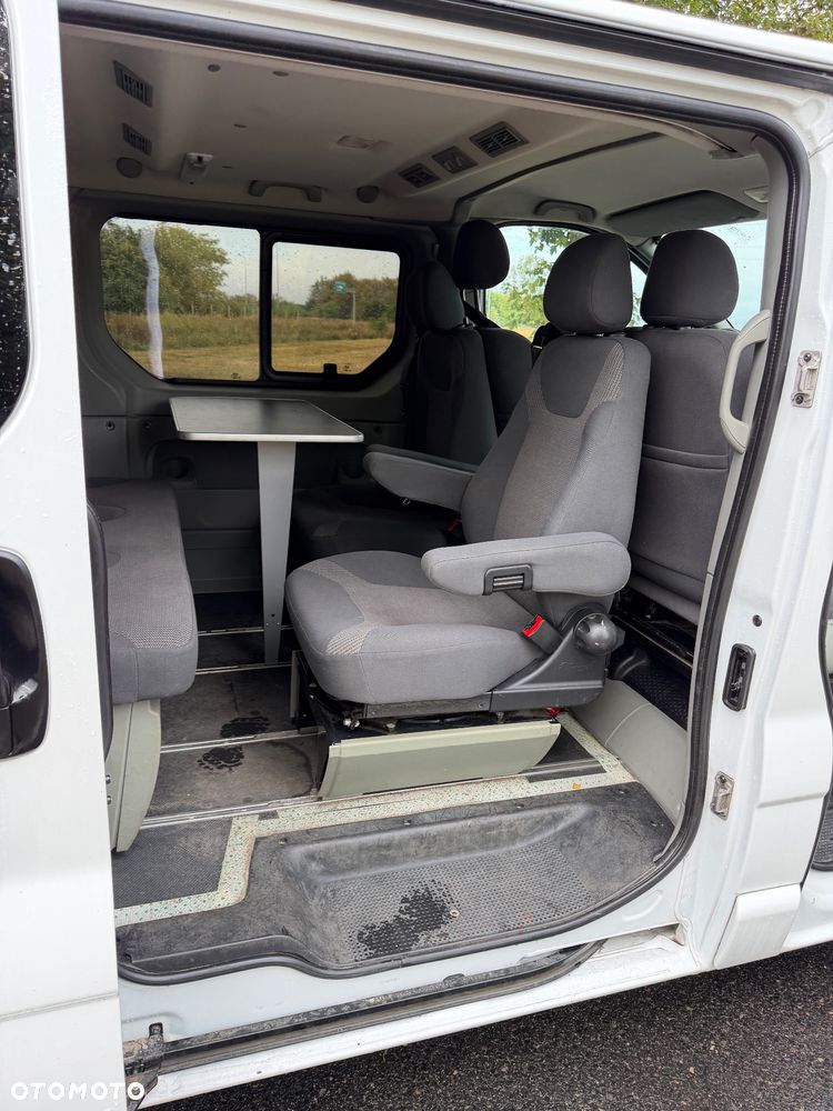 Opel Vivaro - 23