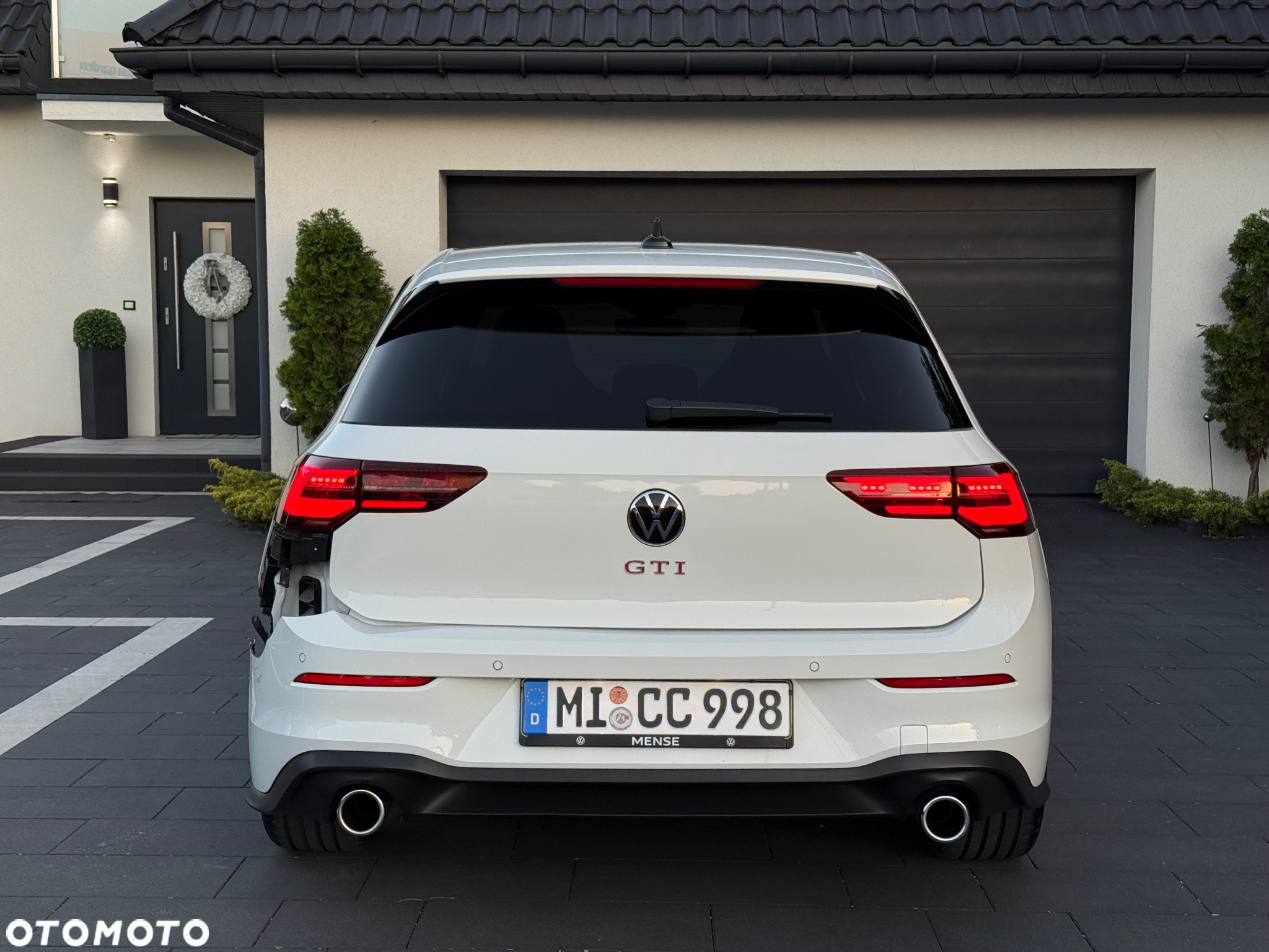 Volkswagen Golf VIII 2.0 TSI GTI DSG - 9