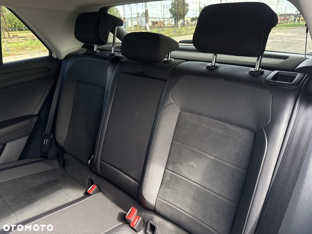 Volkswagen T-Roc 1.5 TSI Style DSG - 31