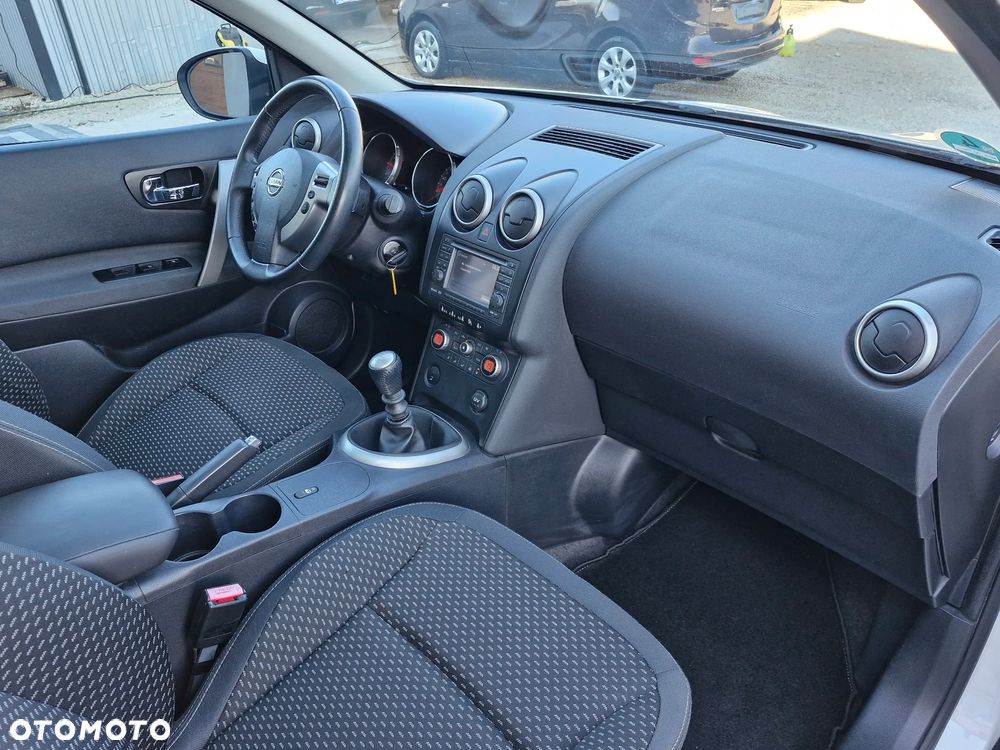 Nissan Qashqai - 21