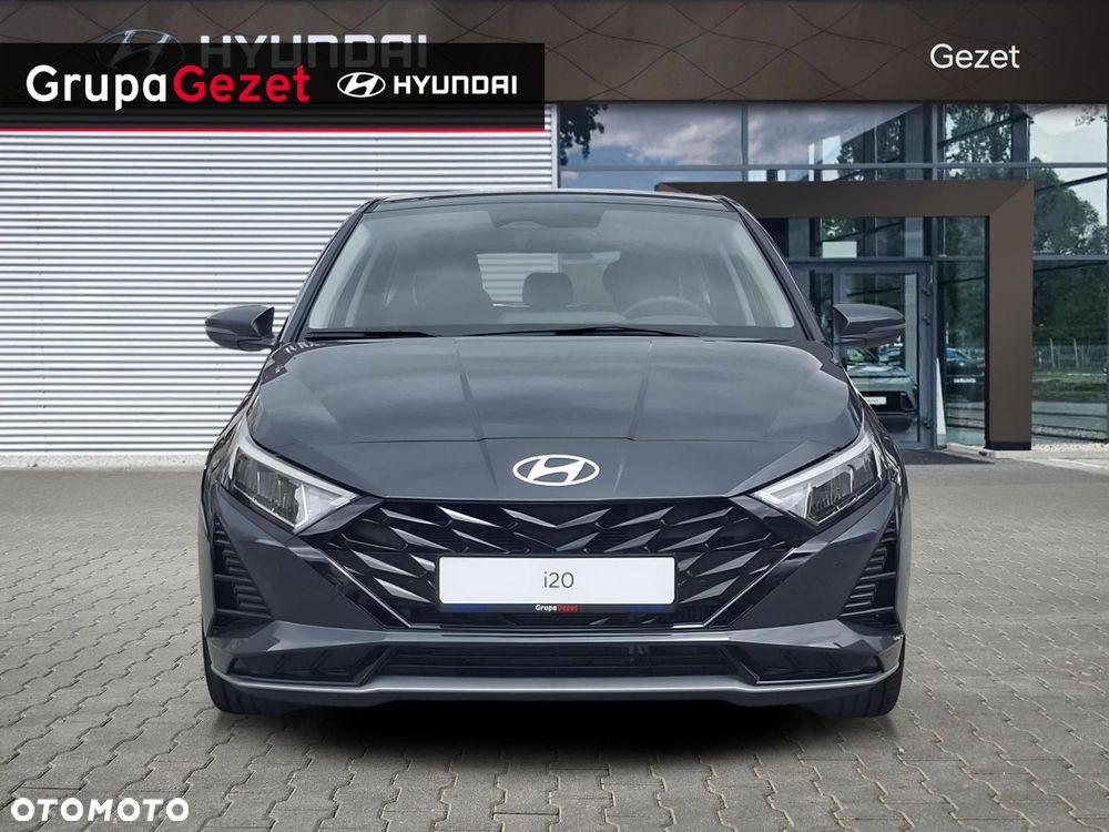 Hyundai i20 - 8