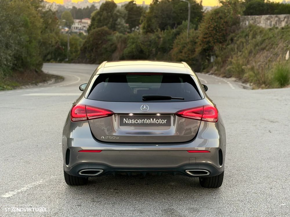 Mercedes-Benz A 250 e AMG Line - 15