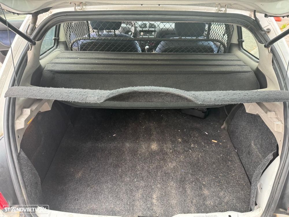 Peugeot 206 1.4 HDi XR Présence - 15