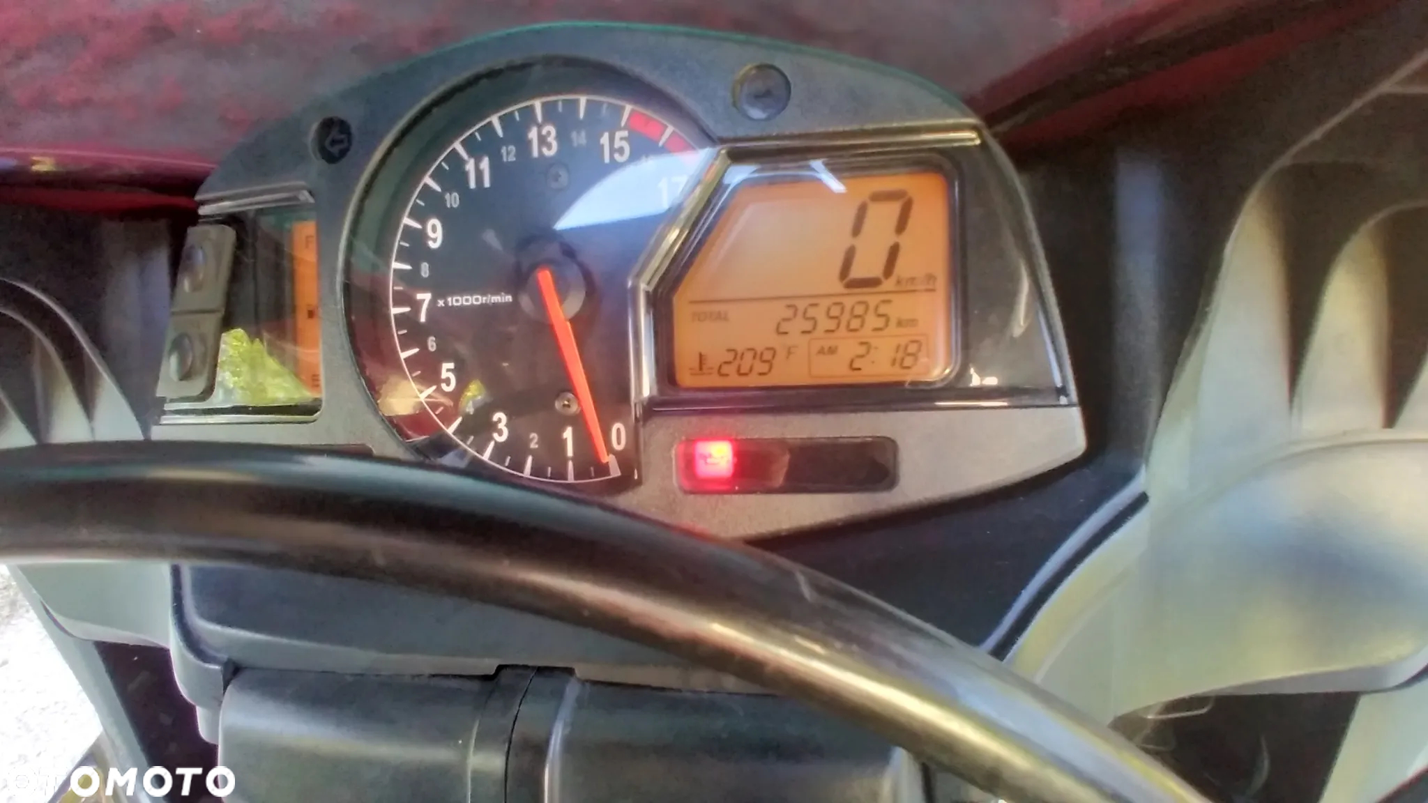 Honda CBR - 8